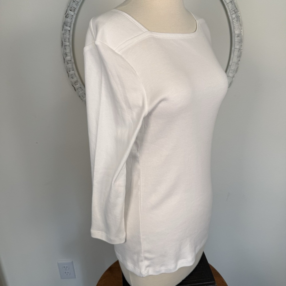 Chico's NWT Womens T Shirt Top 3/4 Sleeve  Button Accent White Bandeau Pima 0 Sm - Picture 9 of 16